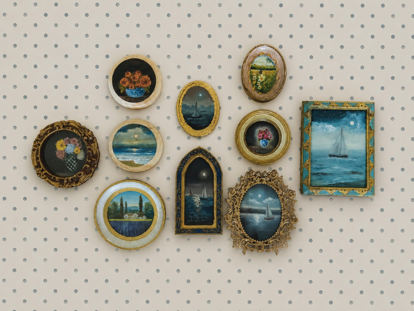 The Daisies Collection | 26 — Oil On Wooden Plaque — 4”