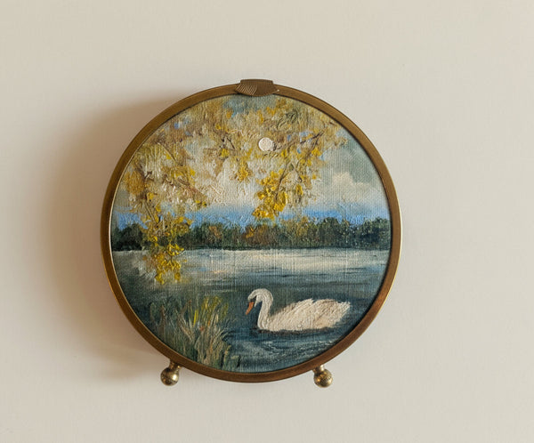 The Swan Muse X Fall | 25 — 4.5” Across