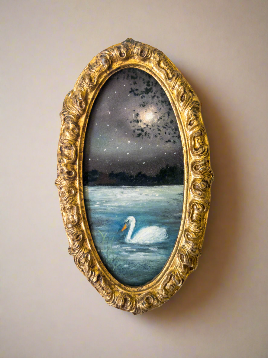 Swan Muse | 25 — 8.5 X 5”