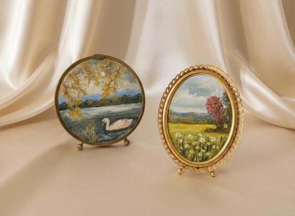 The Swan Muse X Fall | 25 — 4.75 X 3.5” Across