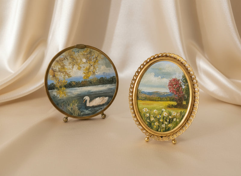 The Swan Muse X Fall | 25 — 4.75 X 3.5” Across